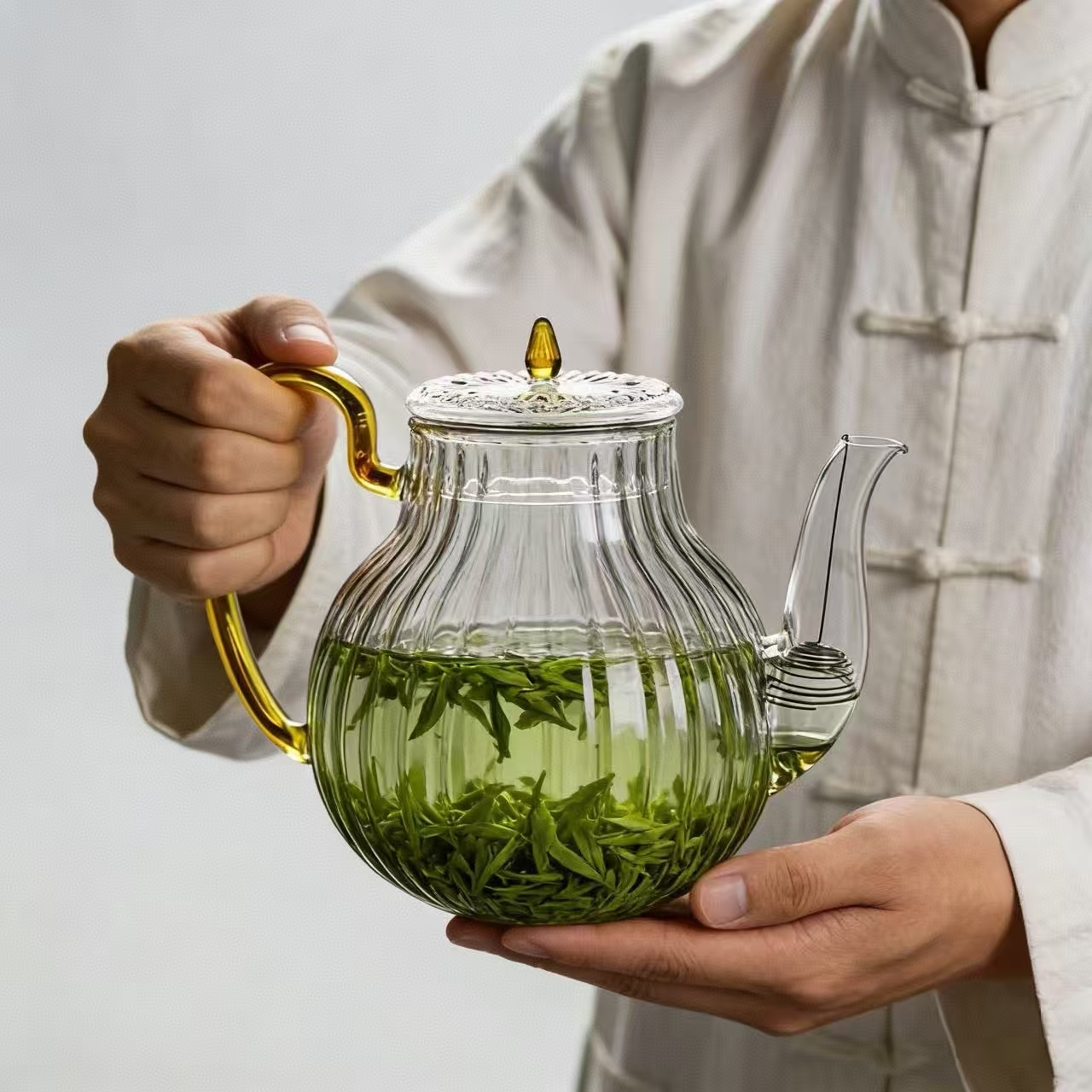 Nettle Leaf Tea - Чайник из полосатого стекла 700 мл